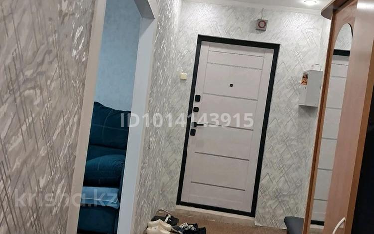 3-комнатная квартира · 69 м² · 4/9 этаж, Майкудук, Майкудук, мкр Голубые пруды 12 за 22 млн ₸ в Караганде, Алихана Бокейханова р-н — фото 2