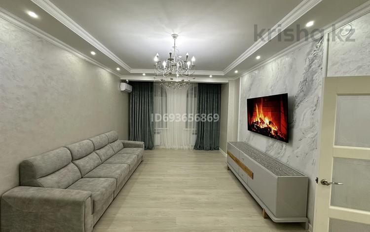 2-бөлмелі пәтер · 83.3 м² · 1/5 қабат, мкр Нурсая, 17-й мкр 10, бағасы: 40 млн ₸ в Атырау — фото 2