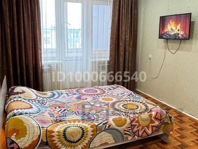 Тәулігіне пәтерлер в Карагандинской обл.: 1-бөлмелі пәтер · 30 м² · 5/5 қабат, Металлургов 9 — Гастроном 55, бағасы: 7 000 〒 1-бөлмелі пәтер · 30 м² · 5/5 қабат, Металлургов 9 — Гастроном 55, бағасы: 7 000 〒 в Темиртау