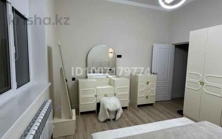 Жеке үй · 4 бөлме · 250 м² · 6 сот., Арай шұғыла 283А — Напротив набережный, бағасы: 75 млн ₸ в  — фото 2
