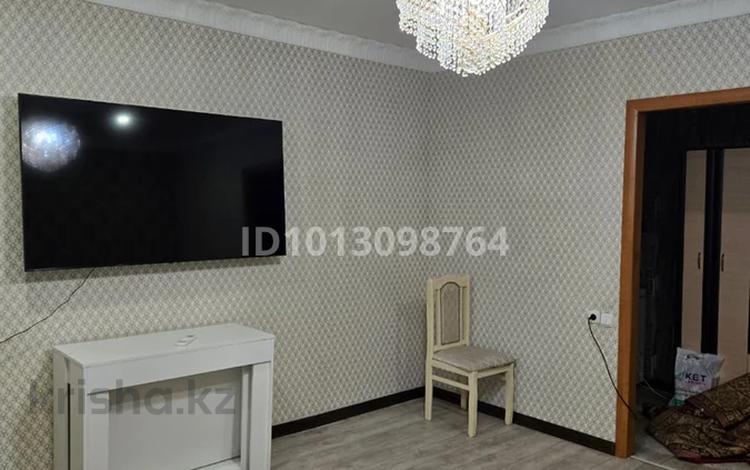 4-бөлмелі пәтер · 80 м² · 4/6 қабат, бульвар Сатпаева 8/1, бағасы: 29 млн ₸ в Экибастузе — фото 2
