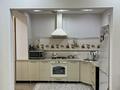 2-бөлмелі пәтер · 57 м² · 5/5 қабат, 12-й мкр 17, бағасы: 18.5 млн ₸ в Актау — фото 8