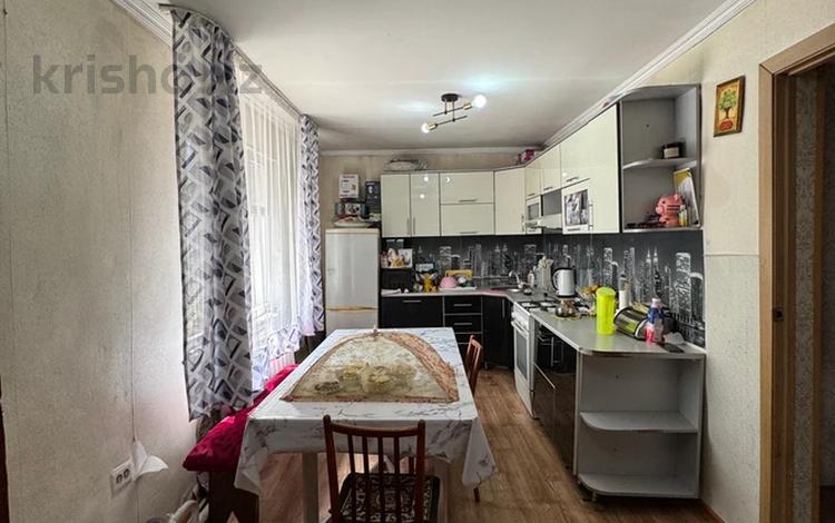 Отдельный дом · 4 комнаты · 78 м² · 6 сот., Бегалина 3 за ~ 16 млн 〒 в Семее — фото 6