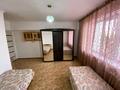 2-комнатная квартира, 70 м², 1/5 этаж помесячно, 12 микрорайон за 120 000 〒 в Таразе — фото 3