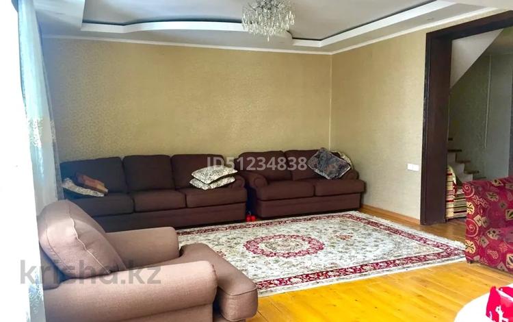 Отдельный дом • 8 комнат • 285.9 м² • 10 сот., мкр Шанырак-1 124Б за 170 млн 〒 в Алматы, Алатауский р-н — фото 2