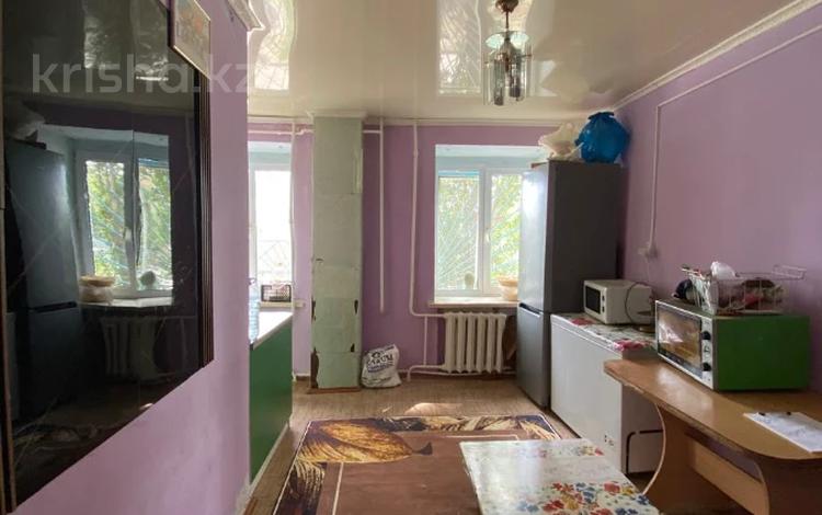3-комнатная квартира · 72.6 м² · 1/5 этаж, мкр 8, Гришина за 14.5 млн ₸ в Актобе — фото 2
