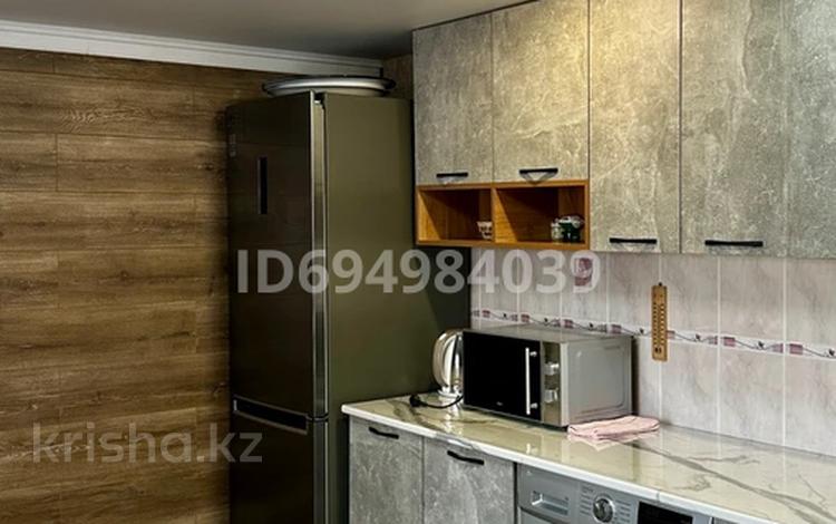 Жеке үй · 1 бөлме · 55 м², ул. Казахстанская 39, бағасы: 40 000 ₸ в Бурабае — фото 96