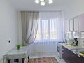 2-комнатная квартира · 70 м² · 8/9 этаж, мкр Атырау, Сатпаева 48г за 20 000 ₸ — фото 9