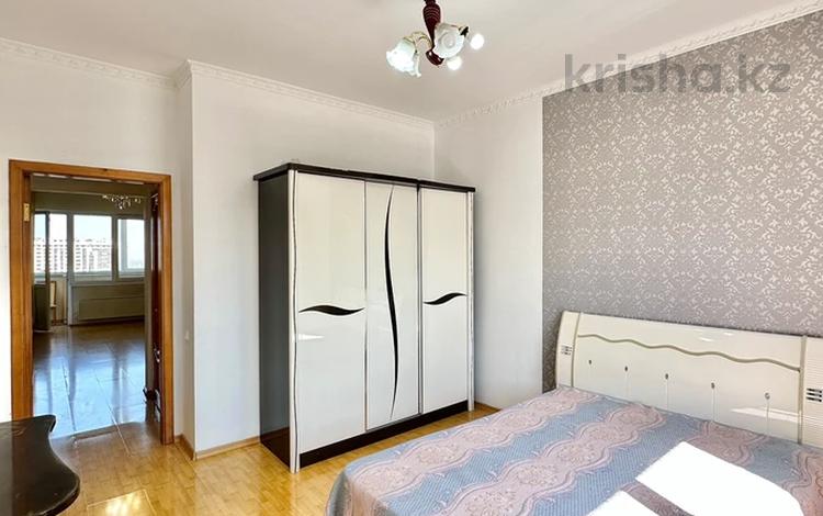 2-бөлмелі пәтер · 68 м² · 7/9 қабат, Абдуллиных 56, бағасы: 60 млн ₸ в Алматы, Медеуский р-н — фото 2