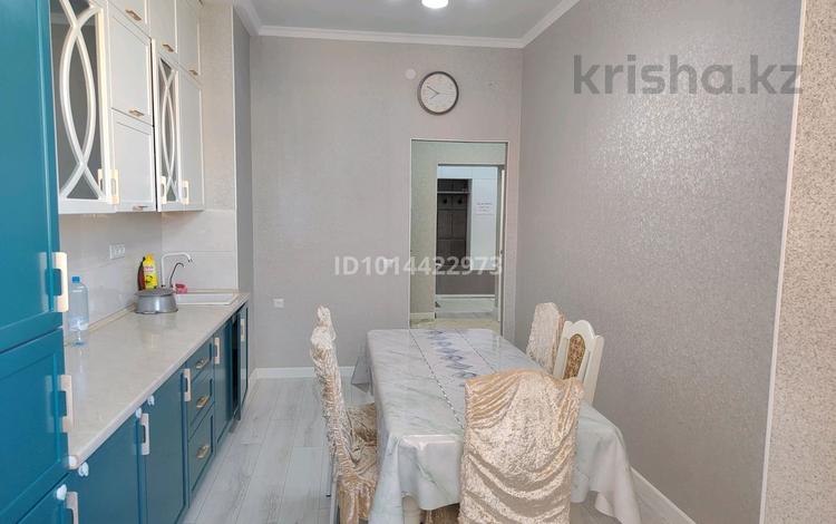 4-комнатная квартира · 120 м² · 7/7 этаж, 19-й мкр 23/2 за 40 000 ₸ в Актау — фото 2