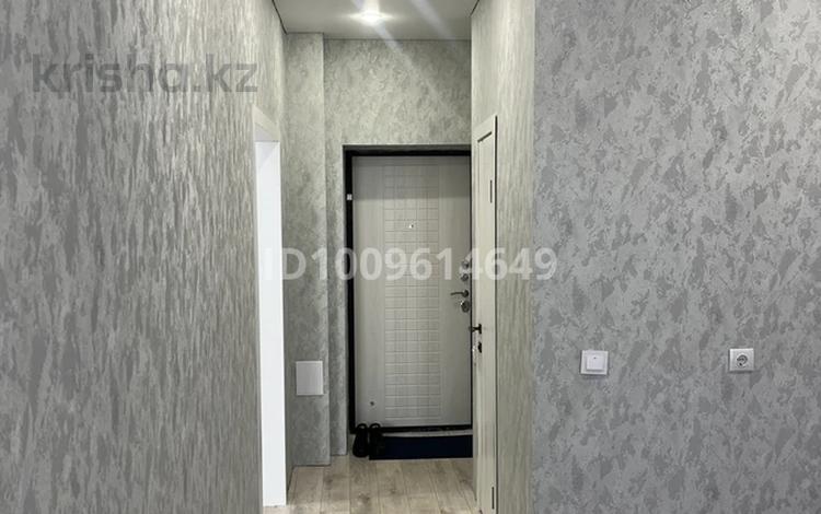 1-бөлмелі пәтер · 41 м² · 4/6 қабат, Майкудук, Мкр Голубые пруды 7/14, бағасы: 17 млн ₸ в Караганде, Алихана Бокейханова р-н — фото 2