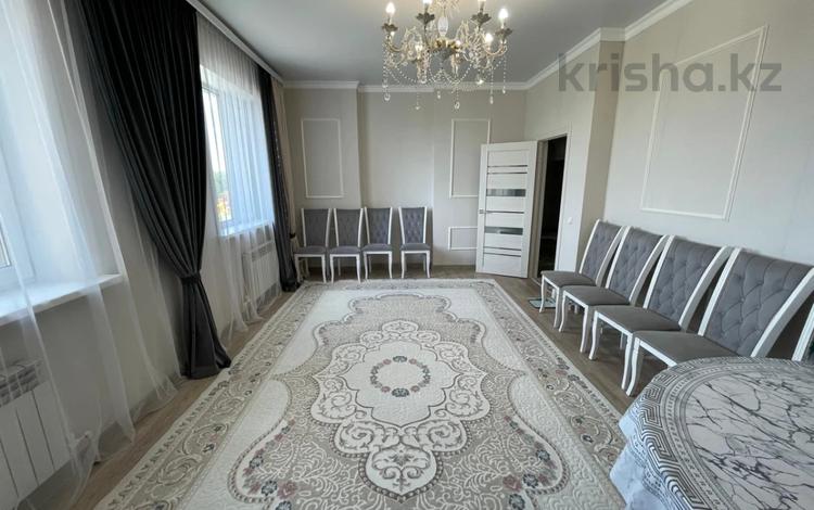 5-комнатная квартира · 110.6 м² · 2/20 этаж, ул. Дюсембекова за 49 млн ₸ в Караганде, Казыбек би р-н — фото 2