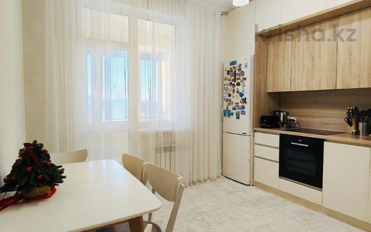 2-комнатная квартира · 65 м² · 2/14 этаж, Туркестан 28/2 за 65 млн 〒 в Астане, Есильский р-н — фото 2