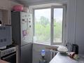 2-комнатная квартира · 44 м² · 4/5 этаж, Майкудук, 15й микрорайон за 11.5 млн ₸ в Караганде, Алихана Бокейханова р-н