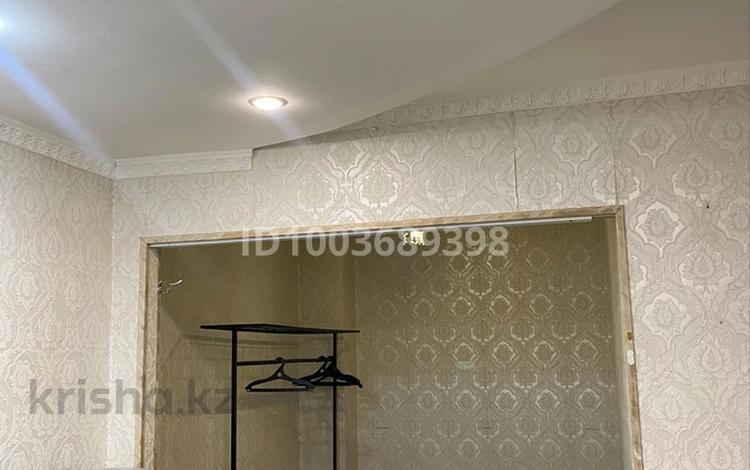 1-комнатная квартира · 45 м² · 1/10 этаж, 4-й мкр 5 — Кульжа Асхана за 12 000 〒 в Актау — фото 2