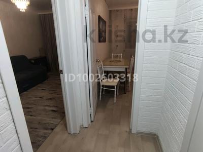 Аренда квартир посуточно в Актюбинской обл.: 1-комнатная квартира · 42 м² · 4/9 этаж, мкр Болашак 131 — Сапа маркет рядом за 10 000 〒 1-комнатная квартира · 42 м² · 4/9 этаж, мкр Болашак 131 — Сапа маркет рядом за 10 000 〒 в Актобе