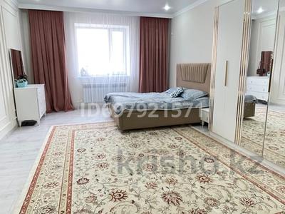 Продажа квартир в Актюбинской обл.: 2-комнатная квартира · 90 м² · 3/6 этаж, мкр. Алтын орда, Халел Досмұхаммедұлы 23 за 27 млн 〒 2-комнатная квартира · 90 м² · 3/6 этаж, мкр. Алтын орда, Халел Досмұхаммедұлы 23 за 27 млн 〒 в Актобе