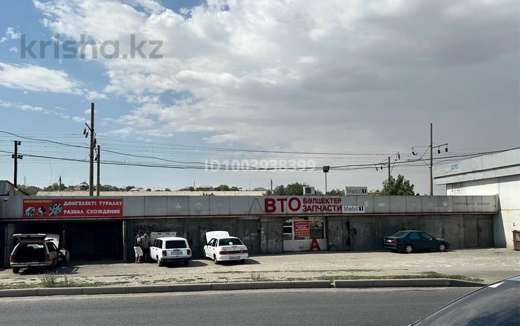 Свободное назначение, магазины и бутики, склады · 700 м² за 2 млн 〒 в Шымкенте, Туран р-н — фото 2