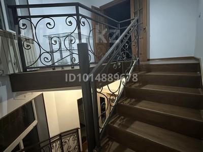 Часть дома · 2 комнаты · 60 м² · 1 сот., мкр Самгау 79 за 250 000 ₸ в Алматы, Алатауский р-н