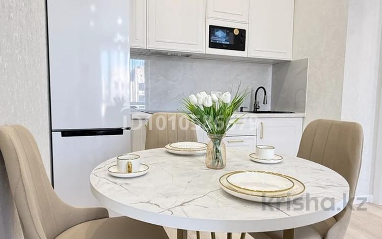 2-бөлмелі пәтер · 40.9 м² · 8/12 қабат, Жумекен Нажимеденов 28, бағасы: 32.5 млн ₸ в Астане, Сарайшык р-н — фото 2