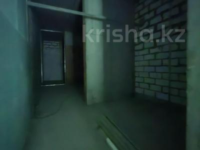 Свободное назначение, офисы, магазины и бутики, склады, салоны красоты, медцентры и аптеки, образование, развлечения, конференц-залы, кабинеты и рабочие места, студии · 100 м² за 1 млн 〒 в Алматы, Бостандыкский р-н