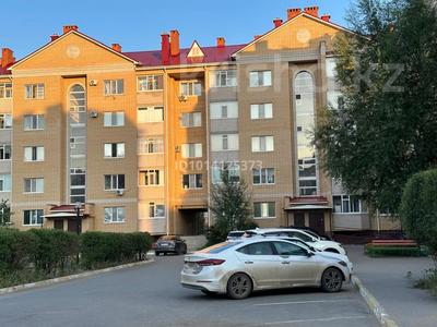 3-бөлмелі пәтер · 82 м² · 4/5 қабат, Алтын орда ш/а. 9, бағасы: ~ 32.8 млн ₸ в Актобе, мкр. Алтын орда