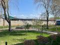 Дом · 4 комнаты · 500 м², Смогулова за 80 000 〒 в Актобе, мкр. Курмыш — фото 2