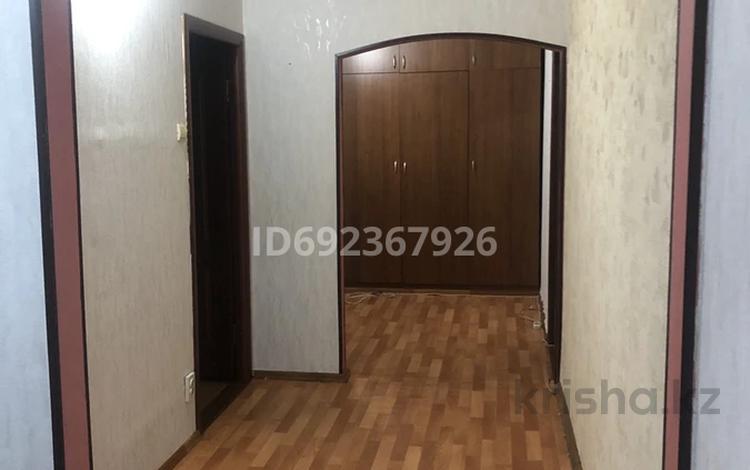 3-комнатная квартира, 64 м², 2/5 этаж помесячно, Нуртазина 19а за 190 000 〒 в Талгаре — фото 2