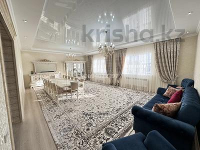 Жеке үй · 5 бөлме · 220 м² · 9 жүзд., мкр Жулдыз-2, 22 16, бағасы: 37 млн ₸ в Атырау