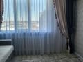 4-комнатная квартира · 80 м² · 9/10 этаж, 72 квар ул. 8 марта 102 — 72 квартал напротив остановки за 35 млн ₸ в Семее — фото 8