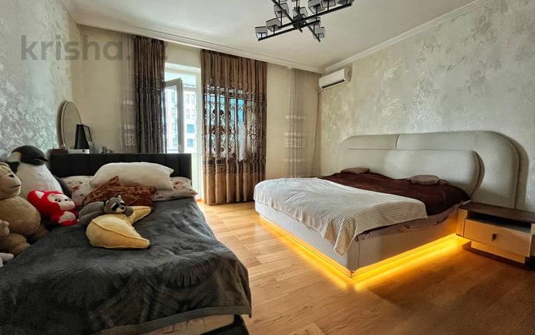 2-бөлмелі пәтер · 101.4 м² · 13/15 қабат, Абая 150/230 — Тургут Озала, бағасы: 75 млн ₸ в Алматы, Бостандыкский р-н — фото 16