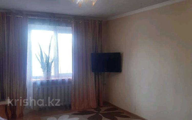 1-комнатная квартира · 25 м² · 3/4 этаж, Пр. Толе би 61 — Перекрёсток ул. Айтиева за 9 000 ₸ в Таразе — фото 2