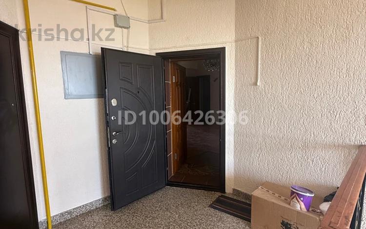 4-комнатная квартира · 152.7 м² · 5/5 этаж, Казыбек би 16 за 300 000 〒 в Таразе — фото 2