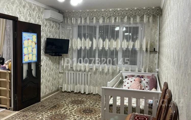 4-бөлмелі пәтер · 80 м² · 3/5 қабат, мкр Восток 17, бағасы: 33 млн ₸ в Шымкенте, Аль-Фарабийский р-н — фото 2