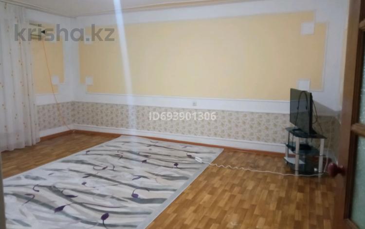 2-бөлмелі пәтер, 60 м², 3/4 қабат, Көктем 25, бағасы: 11 млн 〒 в Жанаозен — фото 2