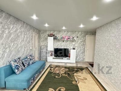 2-комнатная квартира · 42 м² · 2/3 этаж, Селевина 44 за 15.5 млн 〒 в Семее