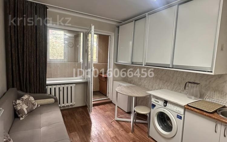 1-бөлмелі пәтер · 16 м² · 3/5 қабат, Богенбай батыра 272 — Между Ауэзова и Жарокова, бағасы: 14.5 млн ₸ в Алматы, Алмалинский р-н — фото 2