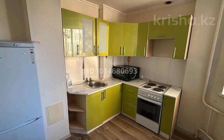 3-комнатная квартира · 76 м² · 7/25 этаж, Абая 92/2 за 300 000 ₸ в Астане, р-н Байконур — фото 2