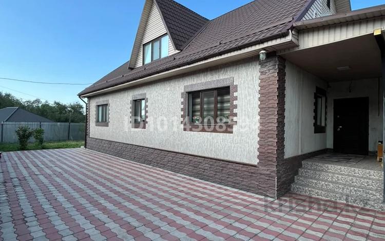 Отдельный дом · 8 комнат · 226 м² · 8.5 сот., Бөгенбай батыр 2 Б за 75 млн ₸ в Байсерке — фото 2