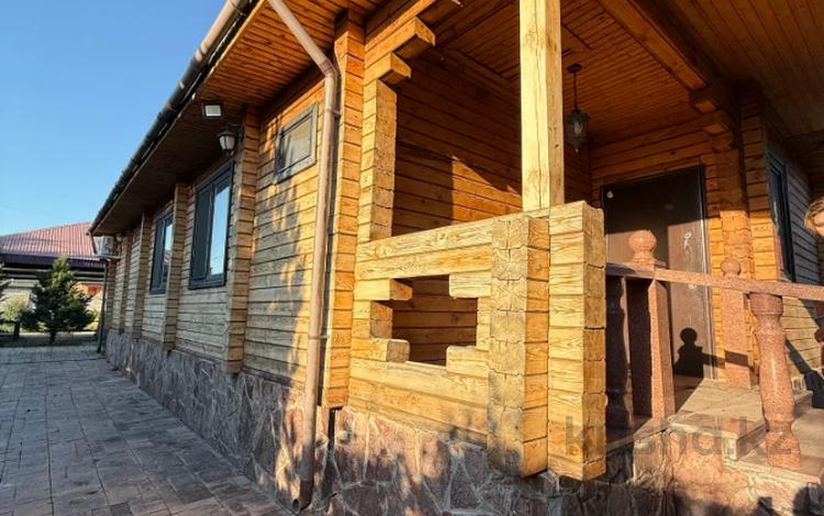 Отдельный дом · 5 комнат · 160 м² · 20 сот., Аль фараби 33/1 за 95 млн 〒 в Астане, Алматы р-н — фото 2