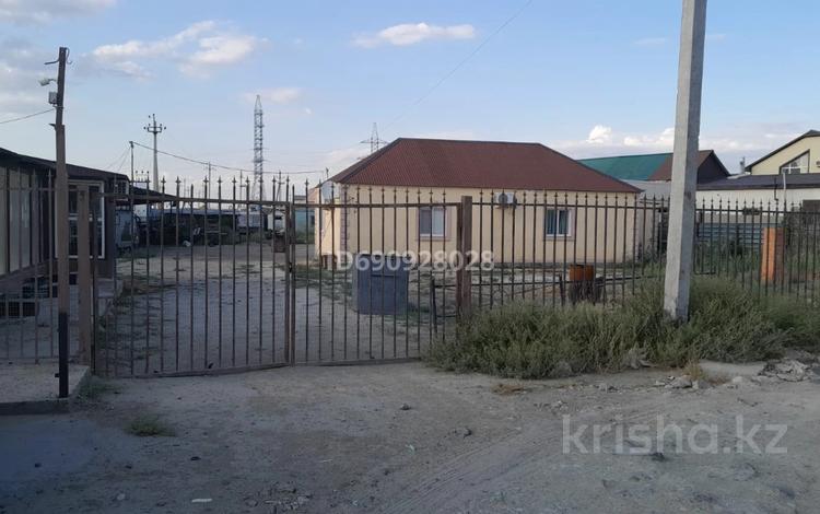 Кеңселер, дүкендер мен бутиктер, қоймалар · 300 м², бағасы: 65 млн ₸ в Атырау — фото 2