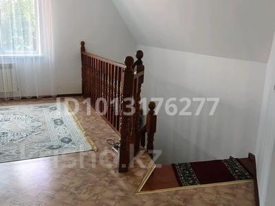 Отдельный дом · 7 комнат · 220 м² · 220 сот., Асау Барак за 38 млн ₸ в Актобе, мкр. Курмыш