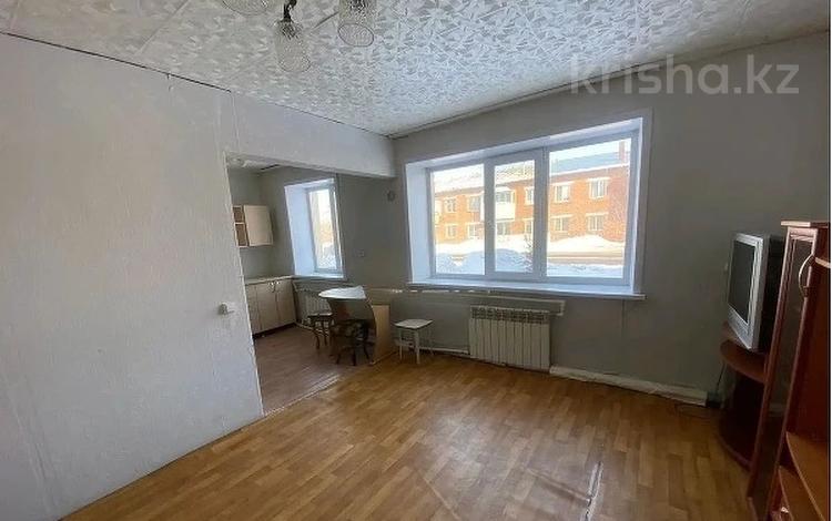 1-комнатная квартира, 38 м², 1/2 этаж, Фурманова за 5.9 млн 〒 в Бишкуле — фото 3