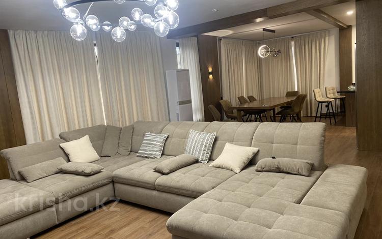 5-бөлмелі пәтер · 360 м² · 9/9 қабат, мкр Самал-2 16 в, бағасы: 1.8 млн ₸ в Алматы, Медеуский р-н — фото 2