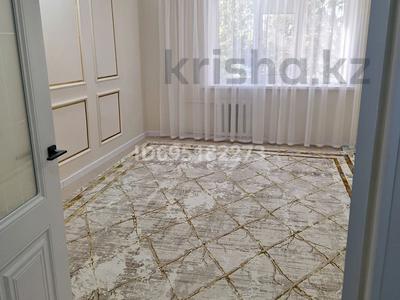 4-бөлмелі пәтер, 76 м², 2/5 қабат, мкр Центральный, Сырым Датова 14 — Торгового центра Каспиан, бағасы: 25 млн 〒 в Атырау, мкр Центральный