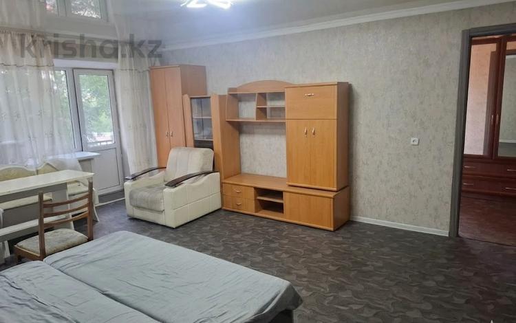 2-комнатная квартира · 48 м² · 4/5 этаж, мкр Новый Город, Гоголя за 17.8 млн ₸ в Караганде, Казыбек би р-н — фото 2