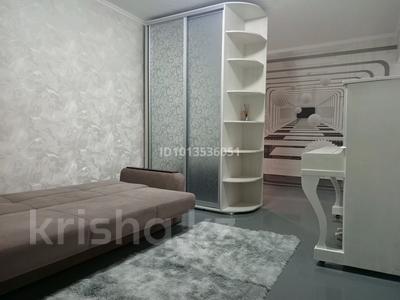 2-бөлмелі пәтер · 42.6 м² · 1/4 қабат, мкр №4 17 — Family park, рынок Сары Арка, бағасы: 300 000 ₸ в Алматы, Ауэзовский р-н
