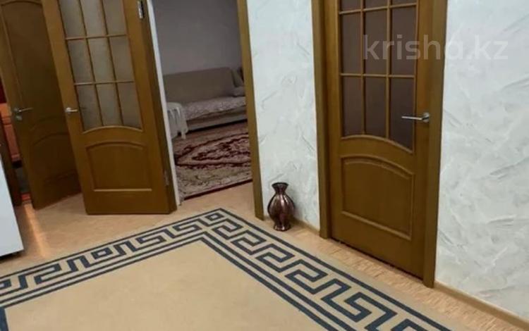 1-комнатная квартира · 33 м² · 1/4 этаж, мкр 11 23 за 13.5 млн ₸ в Актобе — фото 6
