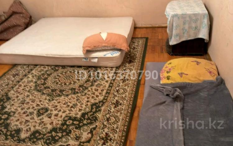 3-бөлмелі пәтер · 66 м² · 5/10 қабат, Степной 4 4, бағасы: 160 000 ₸ в Караганде, Казыбек би р-н — фото 2