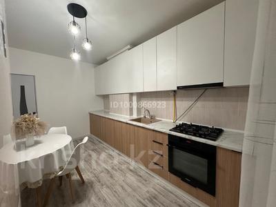 2-комнатная квартира · 51 м² · 4/5 этаж, Микрорайон Карасу 21 за 20 млн 〒 в Таразе